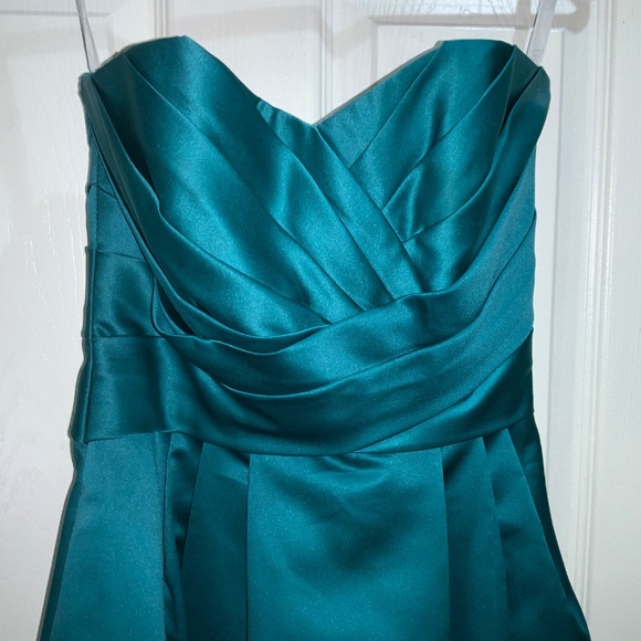 David’s Bridal jade green strapless satin mini Sz 8 pleated bodice skirt lined - Picture 3 of 7